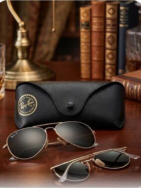 Ray-Ban Gold Frame Black Lens Aviator Sunglasses with Black Case